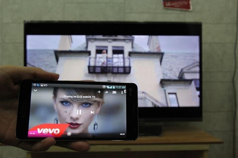 Video clip, hình ảnh xuất hiện trên tivi khi chiếu Youtube trên tivi