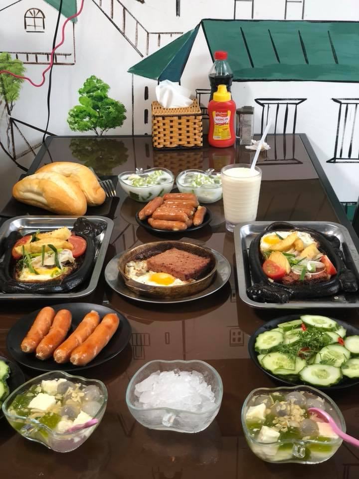 50 Bistro - Restaurant & Cafe