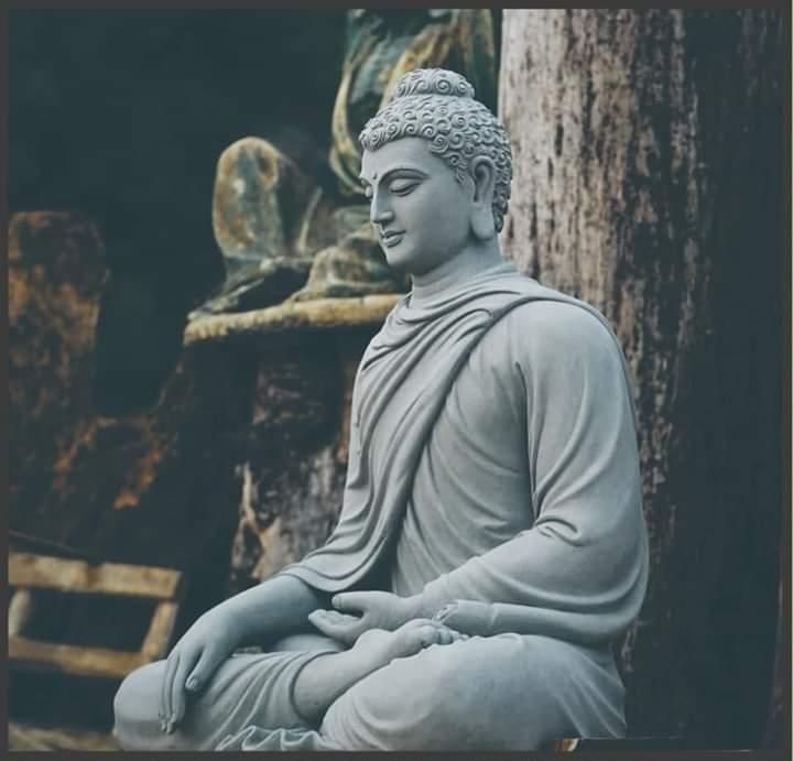 Ta thật sự hạnh phúc khi chính ta đang là, ta làm việc gì biết việc đó mà không cần toan tính nghĩ suy, vì trước khi làm việc gì ta đã nghĩ đến hậu quả của nó