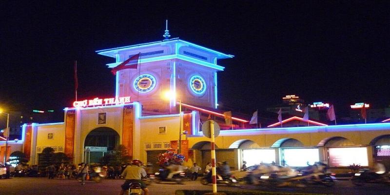 Bài văn thuyết minh về chợ Bến Thành hay nhất - Bài mẫu số 4