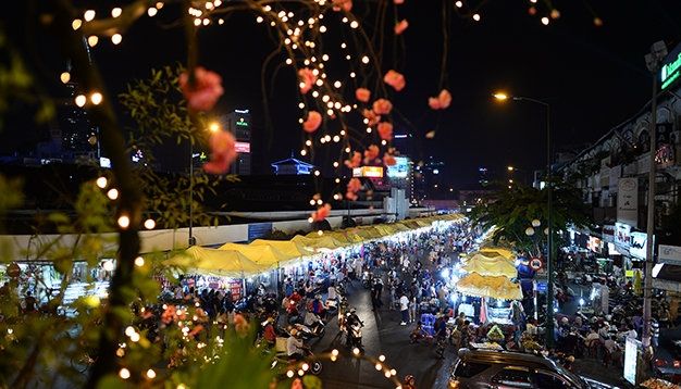 Chợ Bến Thành - Biểu tượng rất duyên dáng của mảnh đất Sài thành