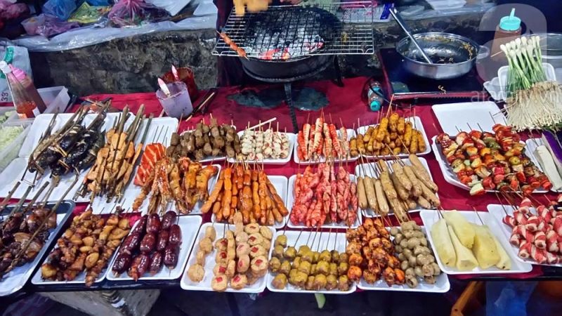 Chợ đêm Miếu Khẩu