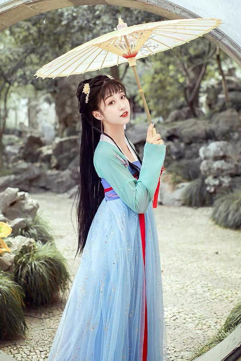 Cho thuê trang phục đạo cụ biểu diễn Vhunter - Thợ Săn Việt