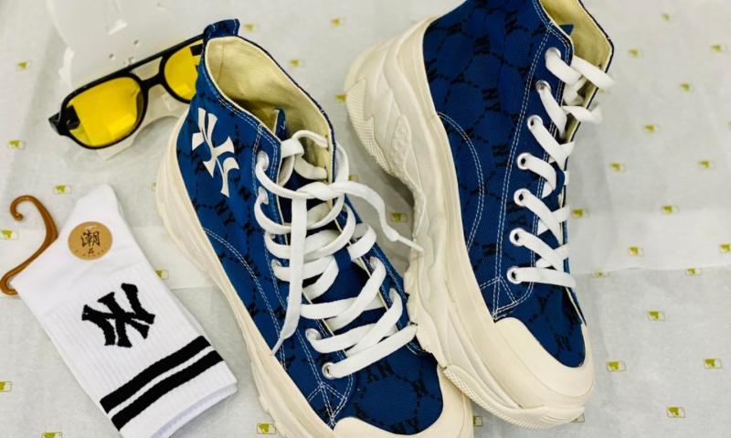 ChoCo Sneaker