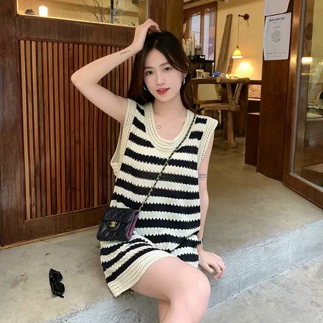 Chọn sọc ngang sẽ không lo lỗi mốt.