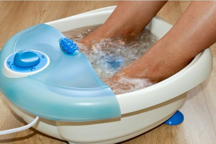 Chọn thiết kế bồn ngâm chân