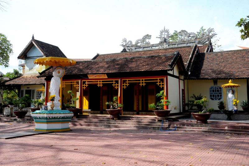 Chùa Bác Ái uy nghi trang nghiêm