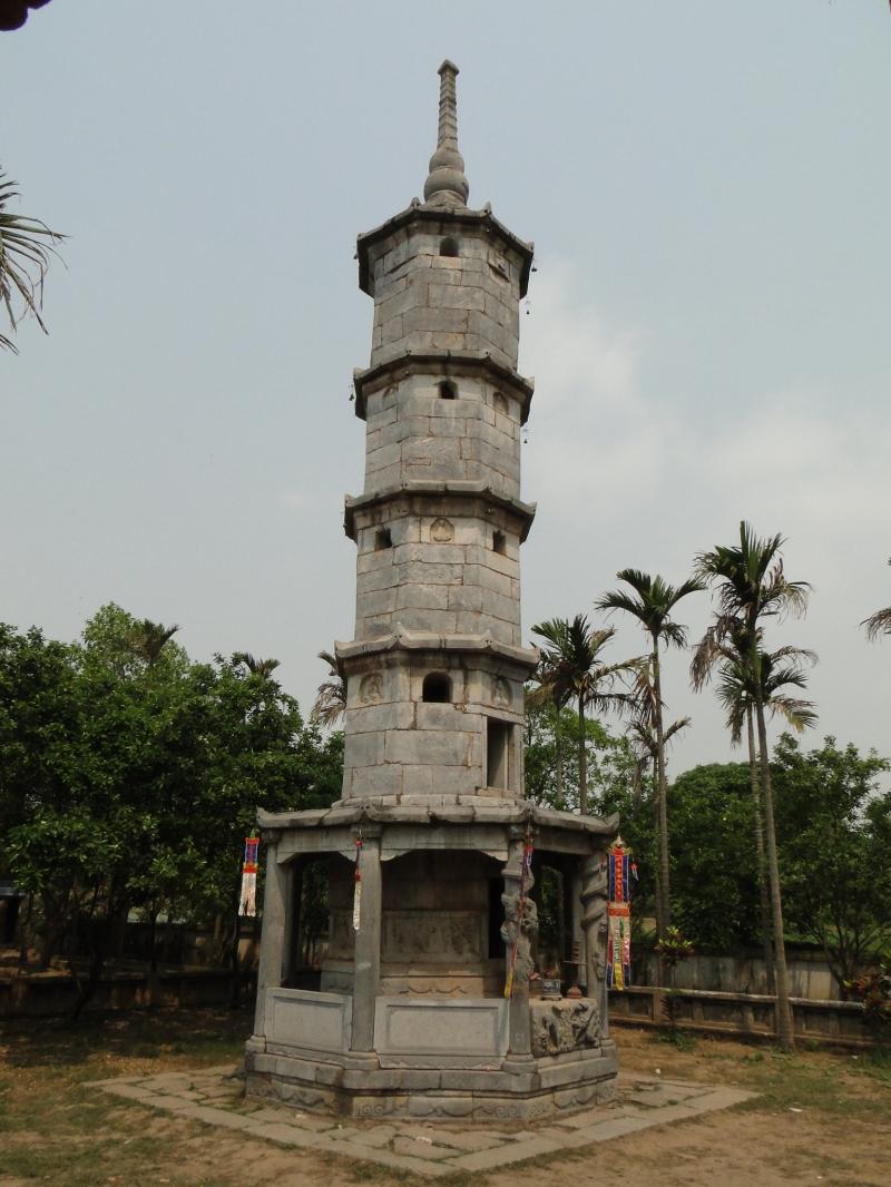 Chùa Bút Tháp