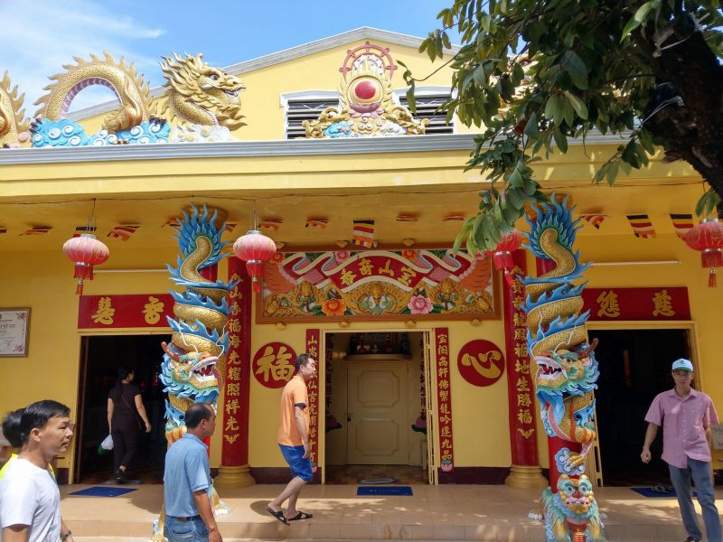 Chùa Đất Sét