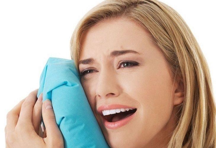 Chườm nóng là 1 lựa chọn hoàn hảo cho đau nhức răng