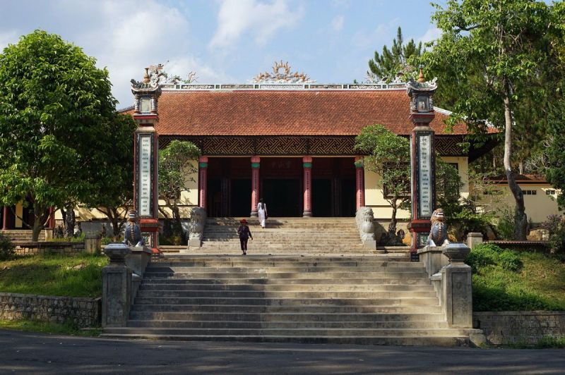 chùa Linh Sơn