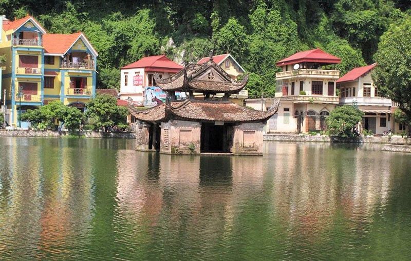 Chùa Thầy