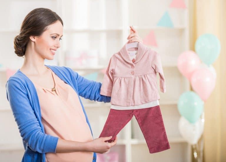 Chuẩn bị đồ đi sinh