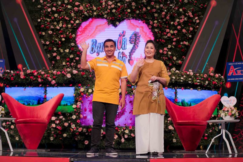 Ông mai bà mối hiện tại của chương trình