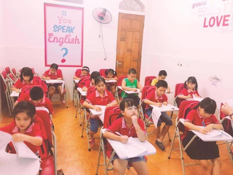 Lớp học của các bé thiếu nhi.