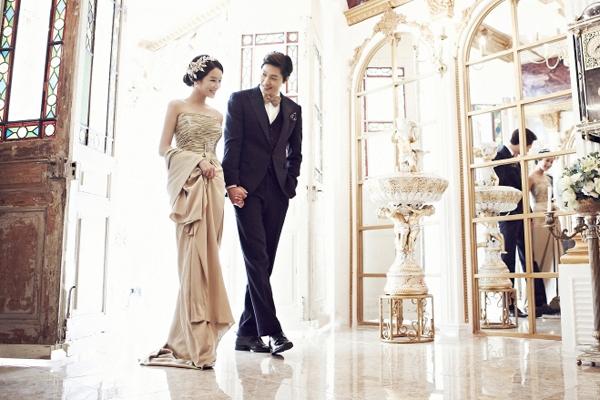 Chụp tại Studio