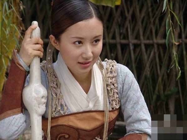 Chuyện nàng Tinh Vệ lấp biển