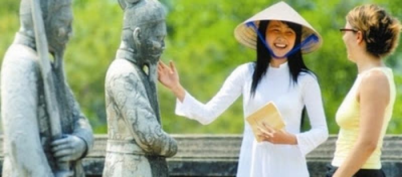 Chú trọng phát triển chất lượng dịch vụ