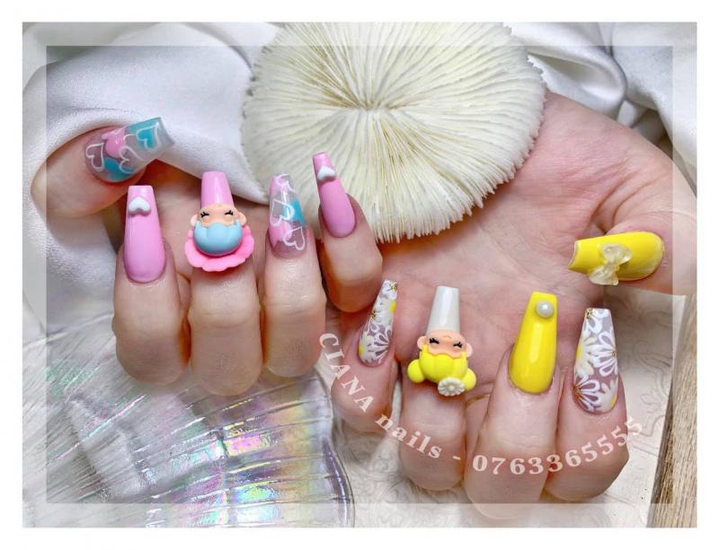 Ciana Nails