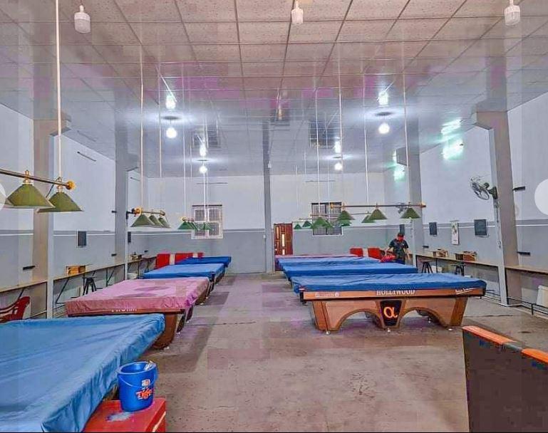 Clb Billiard Holliwood