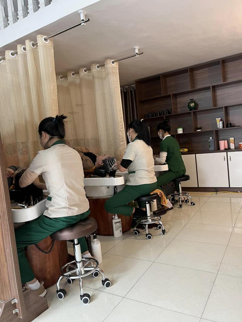 Cô Ba & Sawadee Thai Spa