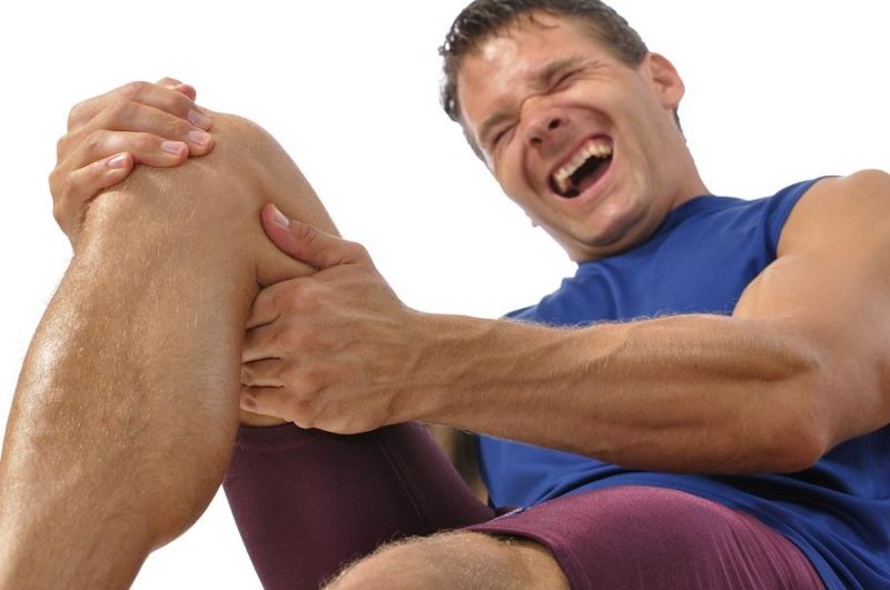 Cơ bắp co thắt và bị co giật