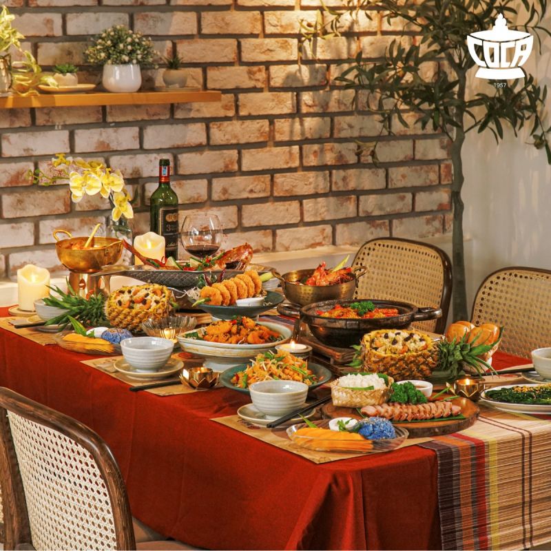 Coca Restaurant - Nhà Hàng Lẩu Thái