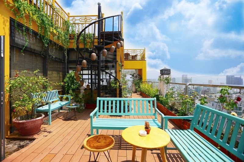 Sunset Bar & Coffee - Luxury Hotel