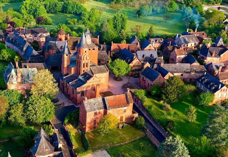 Collonges la Rouge - Pháp