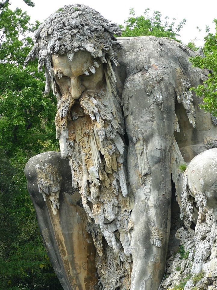 Tượng Colossus