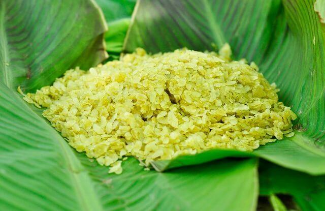 Cốm là đặc sản Hà Nội làm quà biếu ý nghĩa