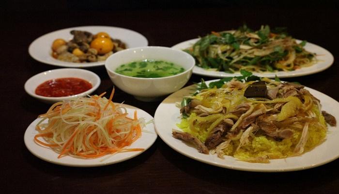 Cơm Gà Bà Buội