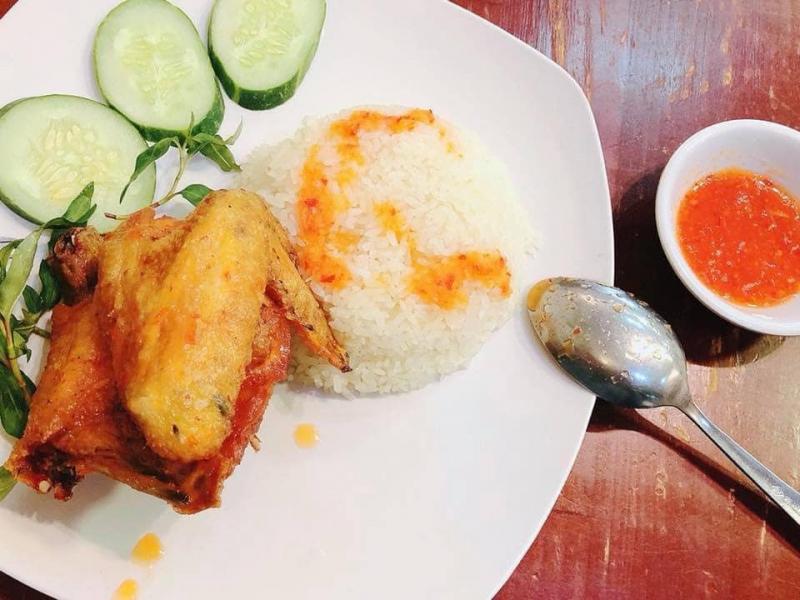 Cơm Gà Hoàng Diệu