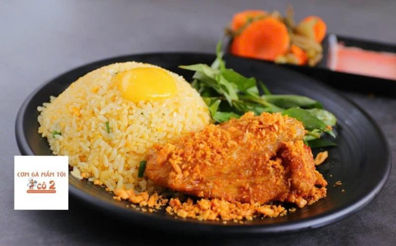 Cơm Gà Mắm Tỏi Cô 2