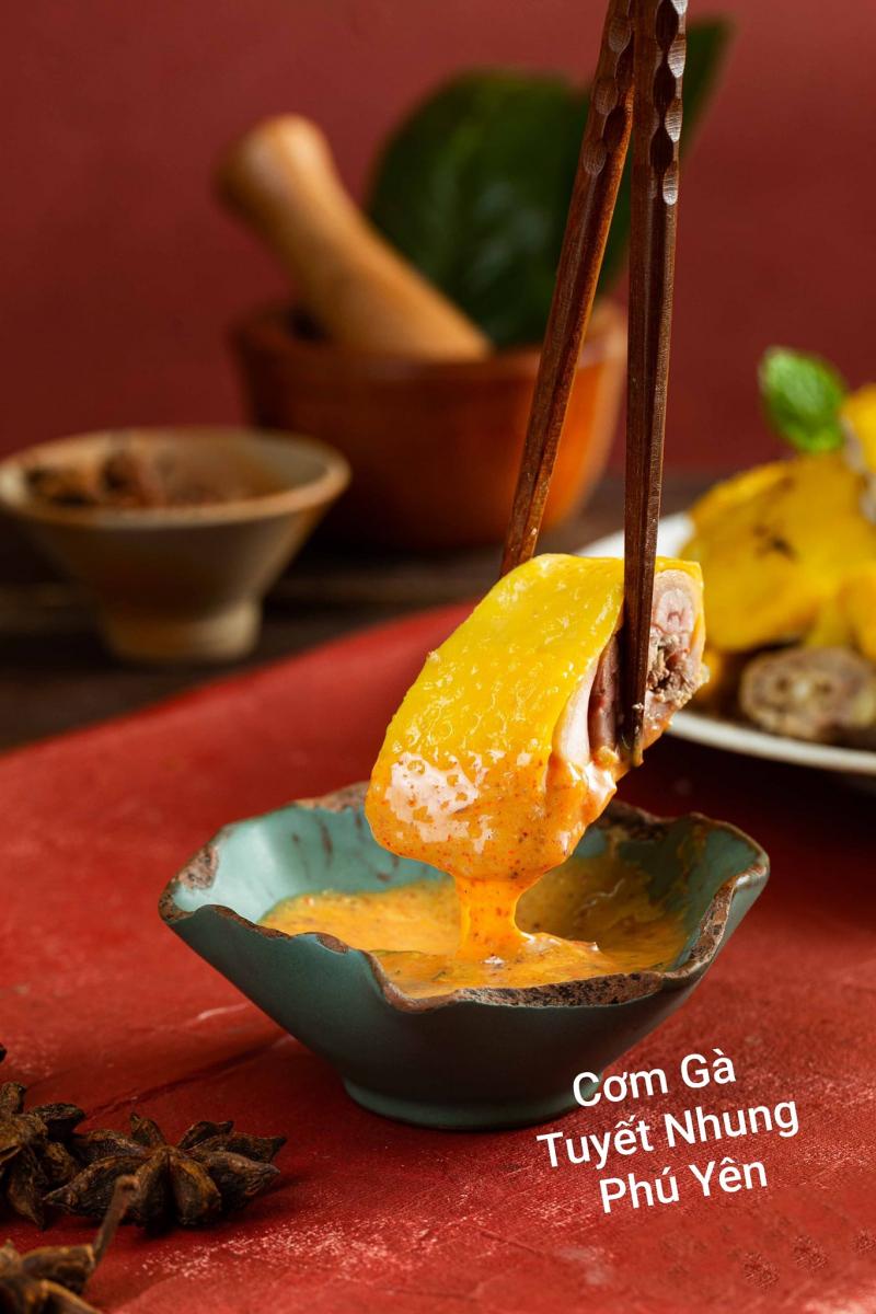 Cơm Gà Tuyết Nhung Phú Yên