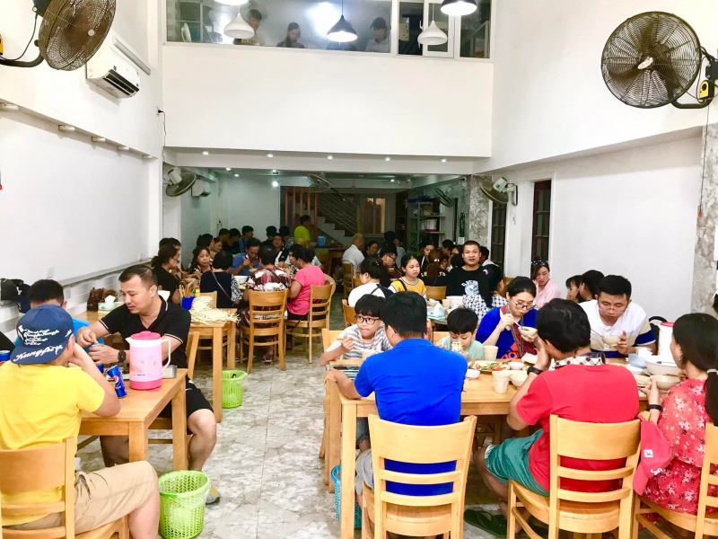 Cơm hải sản Út Ngọc