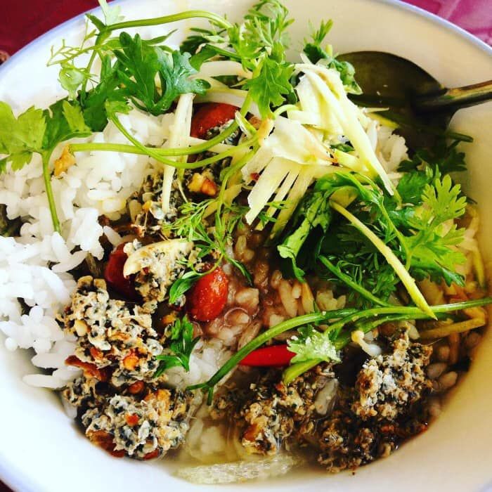 Cơm Hến O Nở