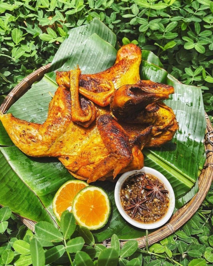 Gà nướng Bản Đôn