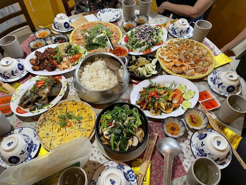 Cơm Mậu