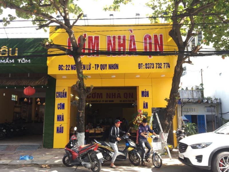 Cơm nhà Quy Nhơn