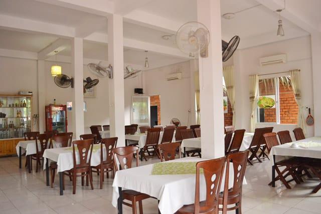 Cơm niêu Hoa Sữa