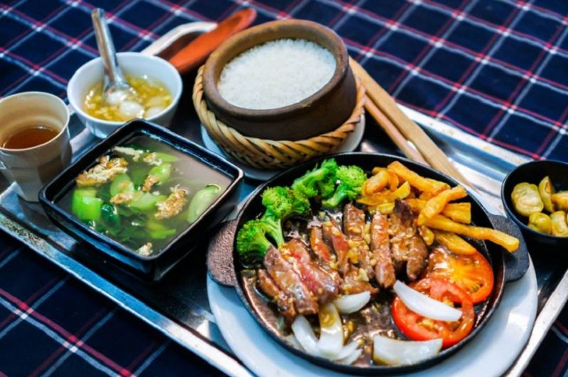 Cơm Niêu Thúy Nga