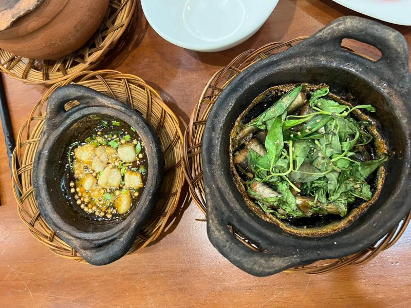 Cơm niêu Trung Sơn