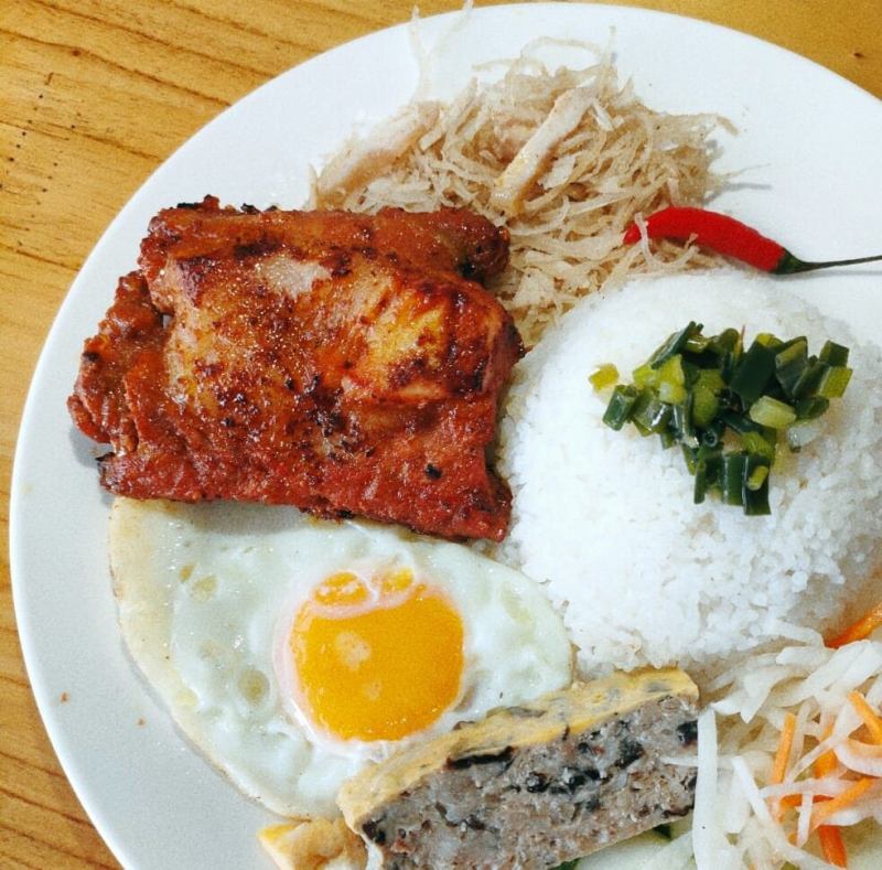 ﻿﻿Cơm tấm Saha
