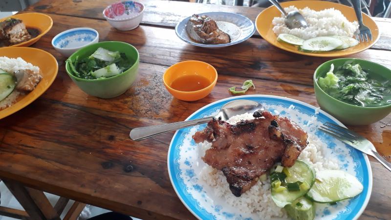 ﻿﻿Cơm Tấm Trứng Lòng Đào