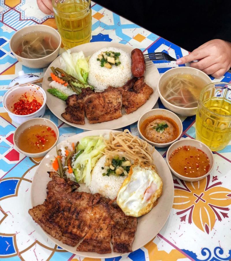Cơm Tấm Viễn Đông