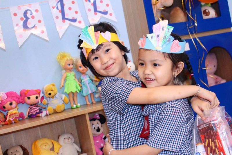 Con không đến lớp, bạn sẽ buồn đó