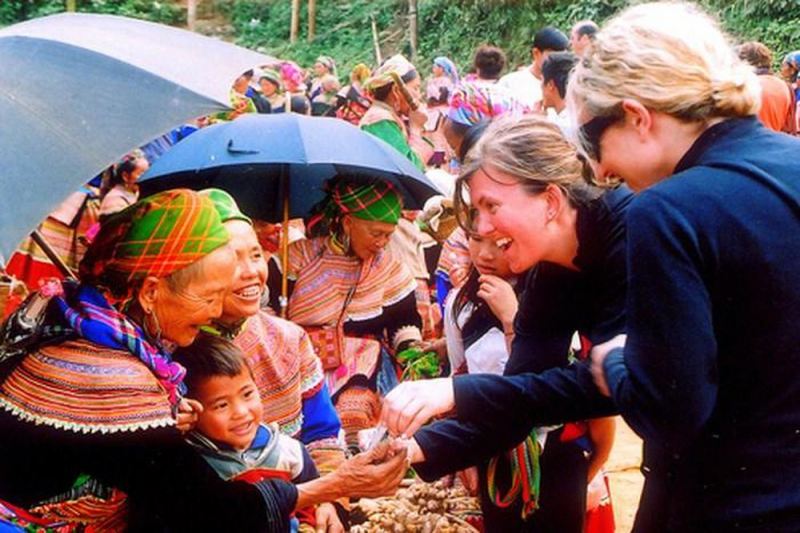 Con người thân thiện, mến khách