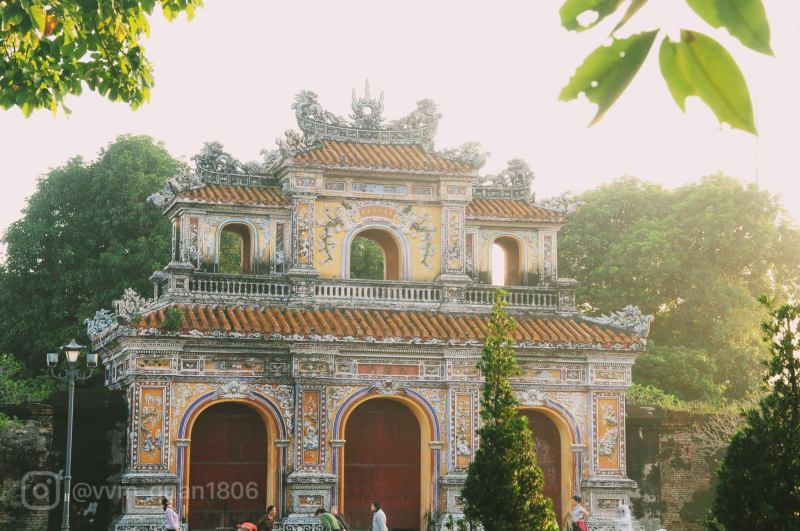Công ty cổ phần du lịch Hương Giang