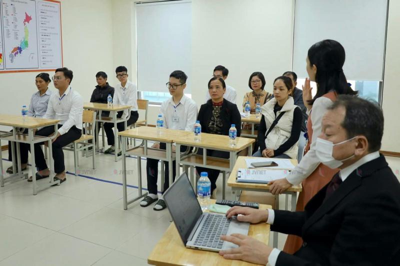 Công ty Cổ phần Thương mại Phát triển Kỹ thuật và Nhân lực Quốc tế (JVNET):